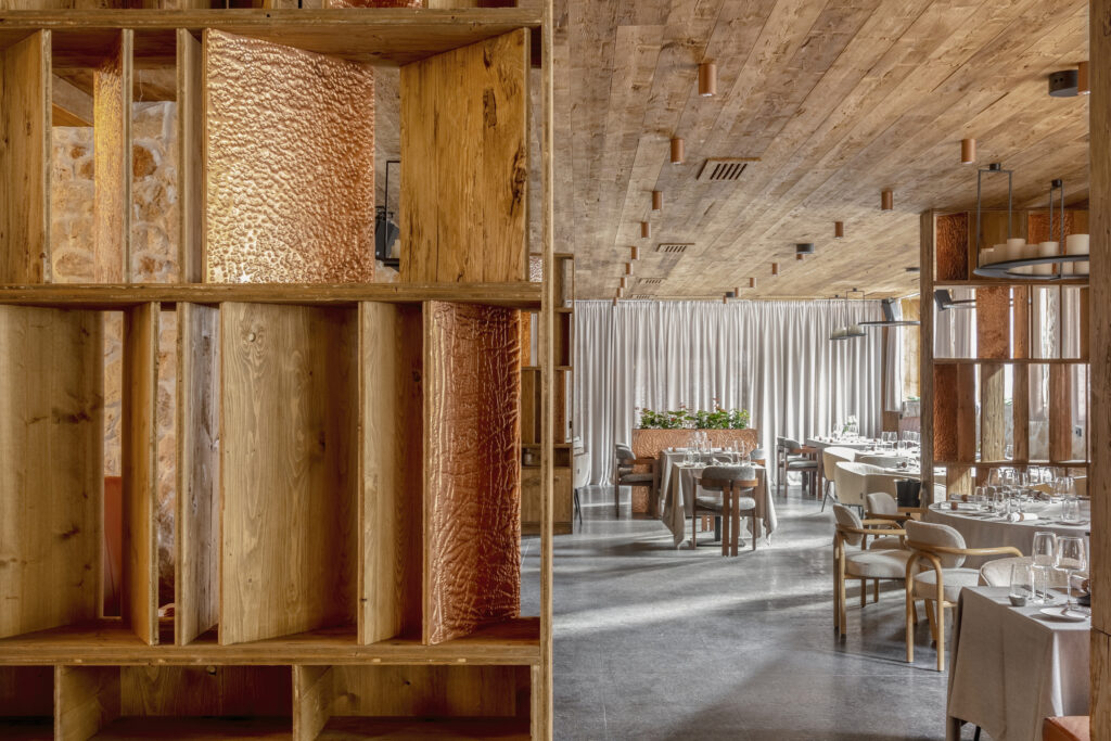 Екстериор в Flora Boutique Hotel – зимен изглед · планинска атмосфера