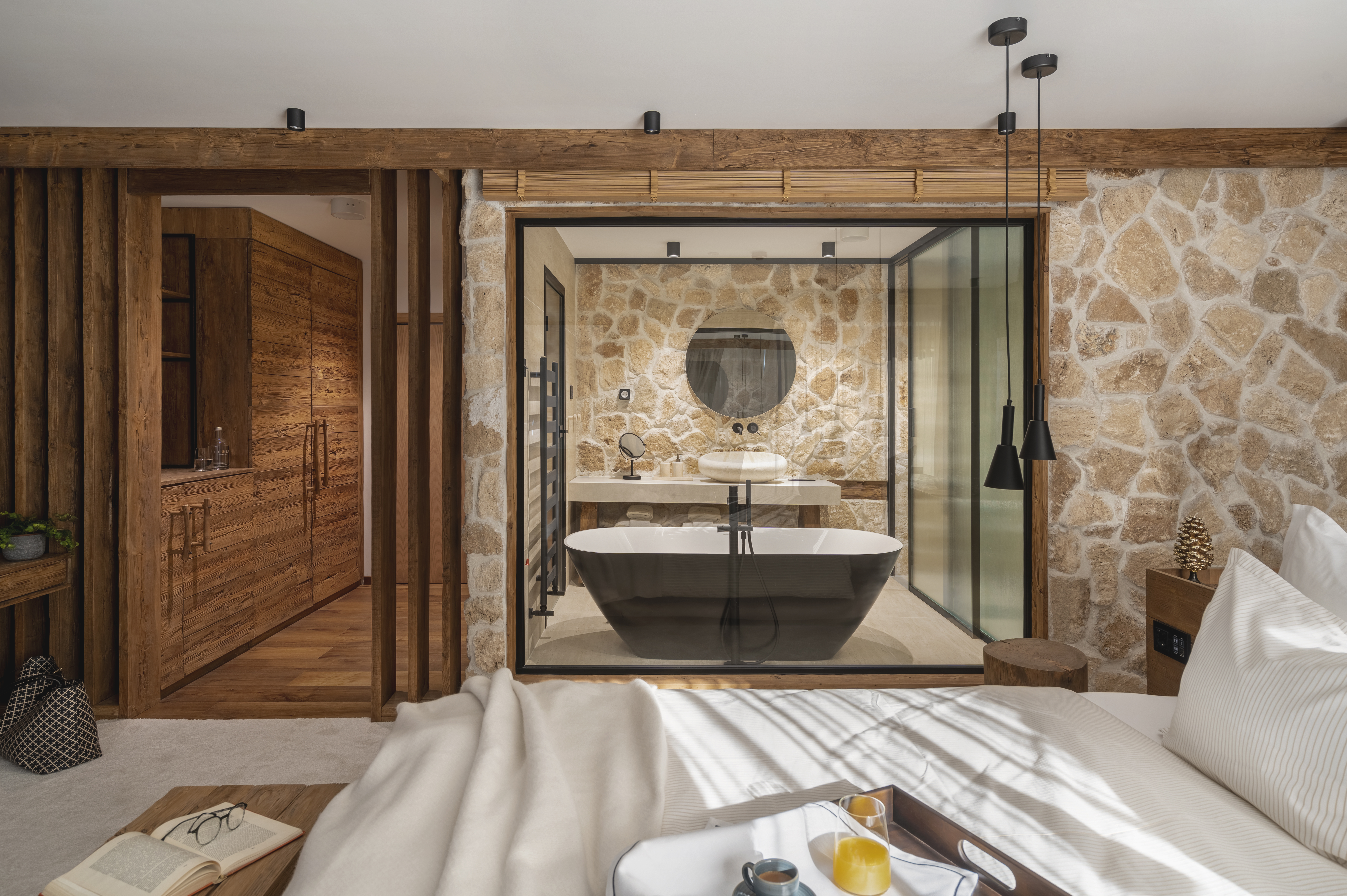Екстериор в Flora Boutique Hotel – зимен изглед · планинска атмосфера