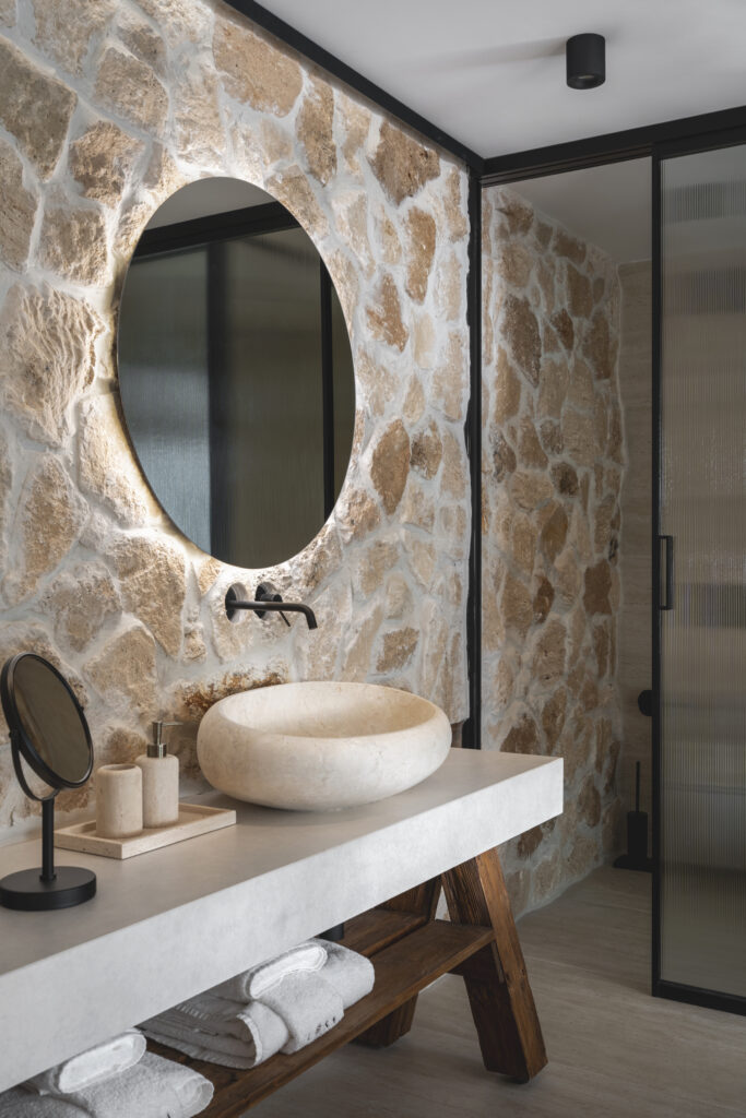 Екстериор в Flora Boutique Hotel – зимен изглед · планинска атмосфера