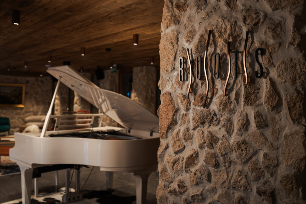 Екстериор в Flora Boutique Hotel – зимен изглед · планинска атмосфера