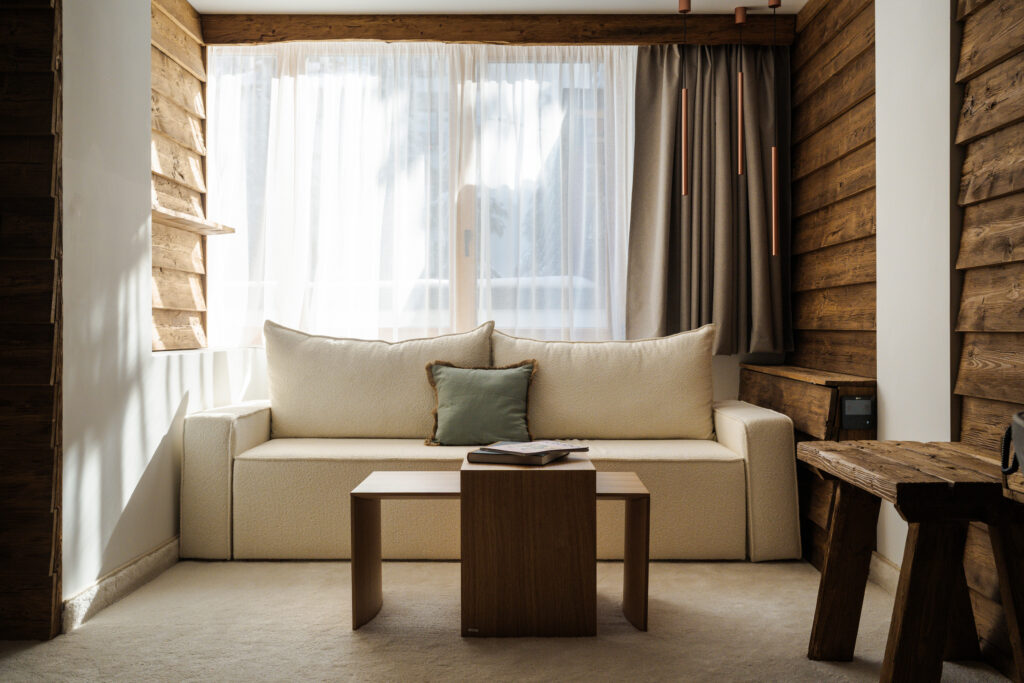 Екстериор в Flora Boutique Hotel – зимен изглед · планинска атмосфера