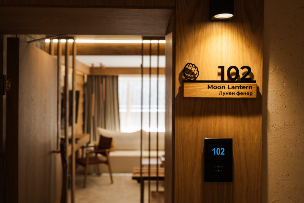 Екстериор в Flora Boutique Hotel – зимен изглед · планинска атмосфера