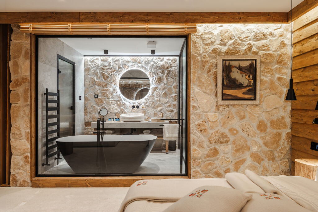 Екстериор в Flora Boutique Hotel – зимен изглед · планинска атмосфера