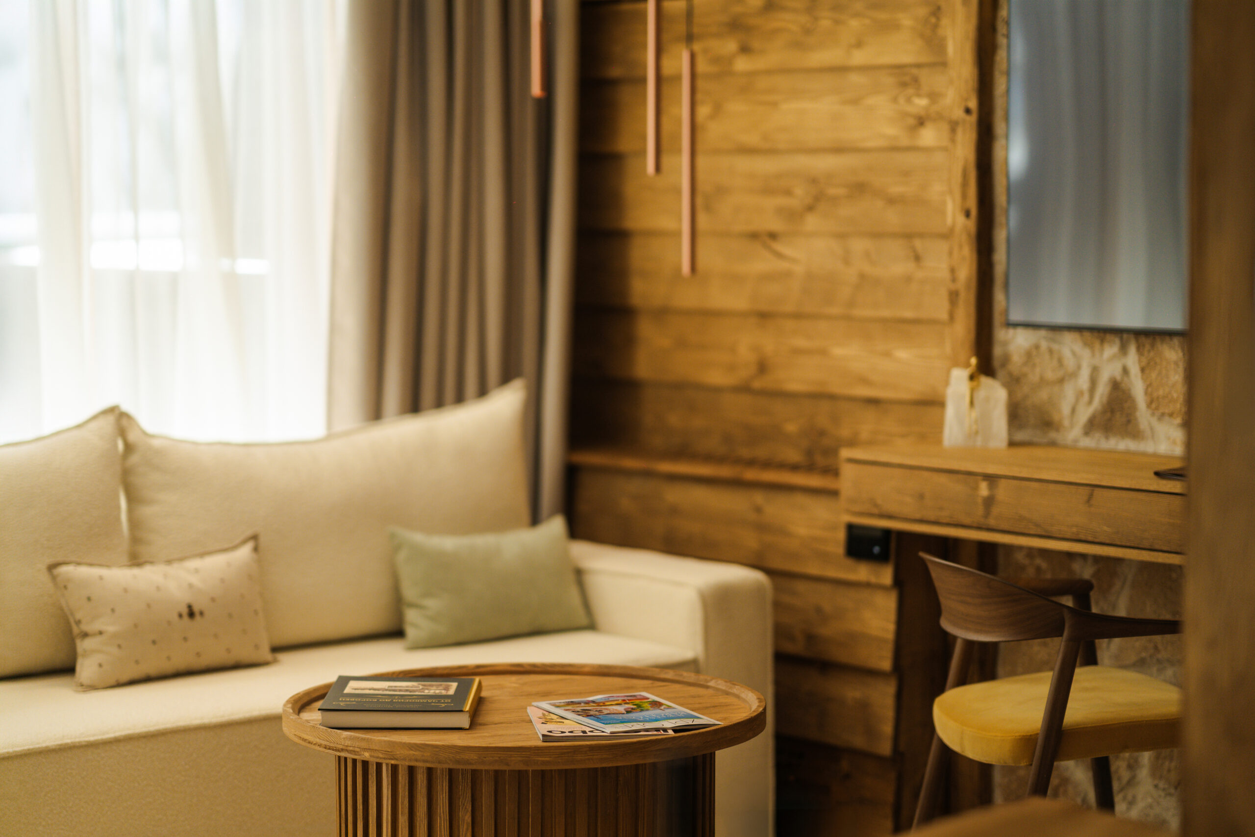 Екстериор в Flora Boutique Hotel – зимен изглед · планинска атмосфера