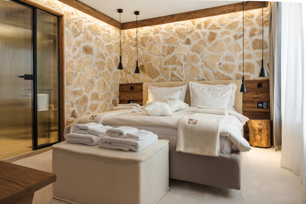 Екстериор в Flora Boutique Hotel – зимен изглед · планинска атмосфера