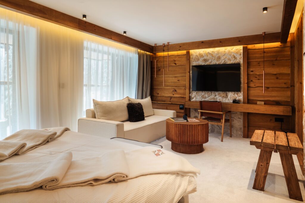 Екстериор в Flora Boutique Hotel – зимен изглед · планинска атмосфера