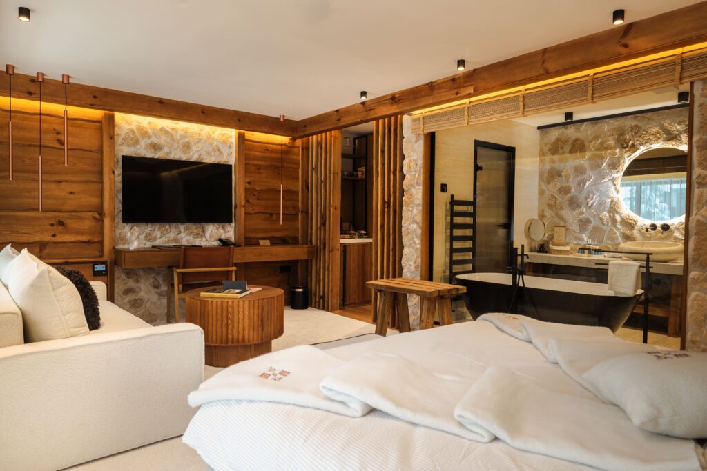 Екстериор в Flora Boutique Hotel – зимен изглед · планинска атмосфера