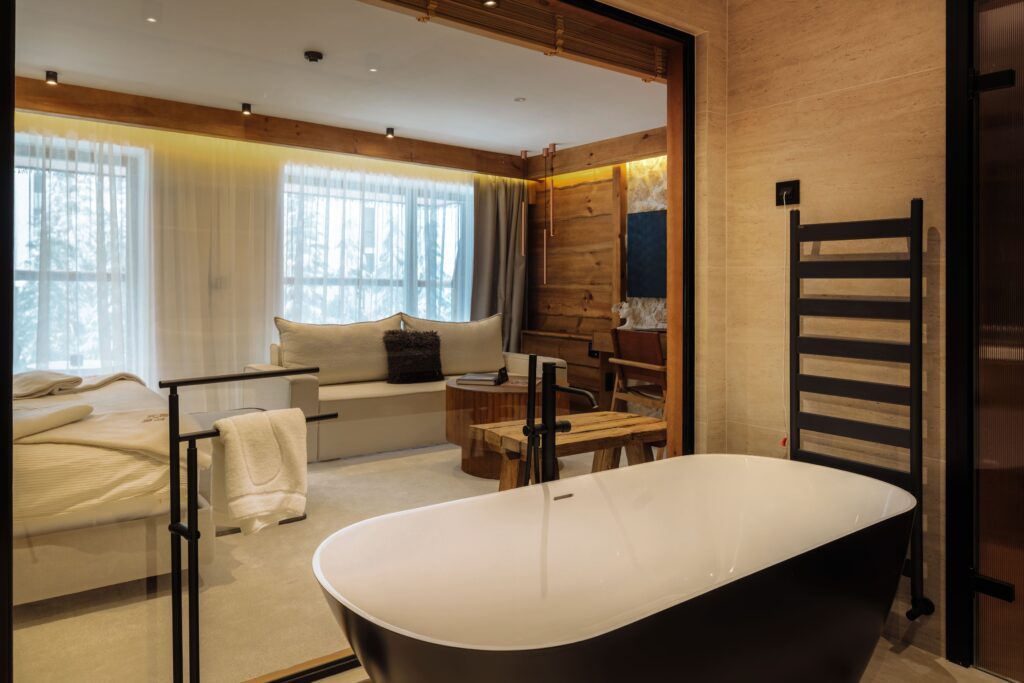 Екстериор в Flora Boutique Hotel – зимен изглед · планинска атмосфера