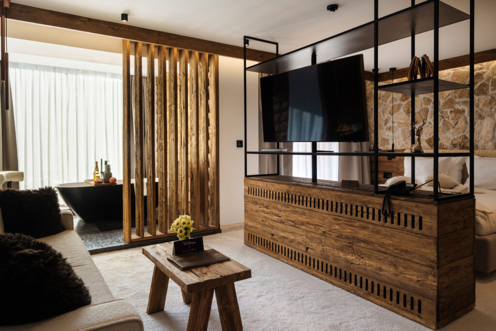 Екстериор в Flora Boutique Hotel – зимен изглед · планинска атмосфера
