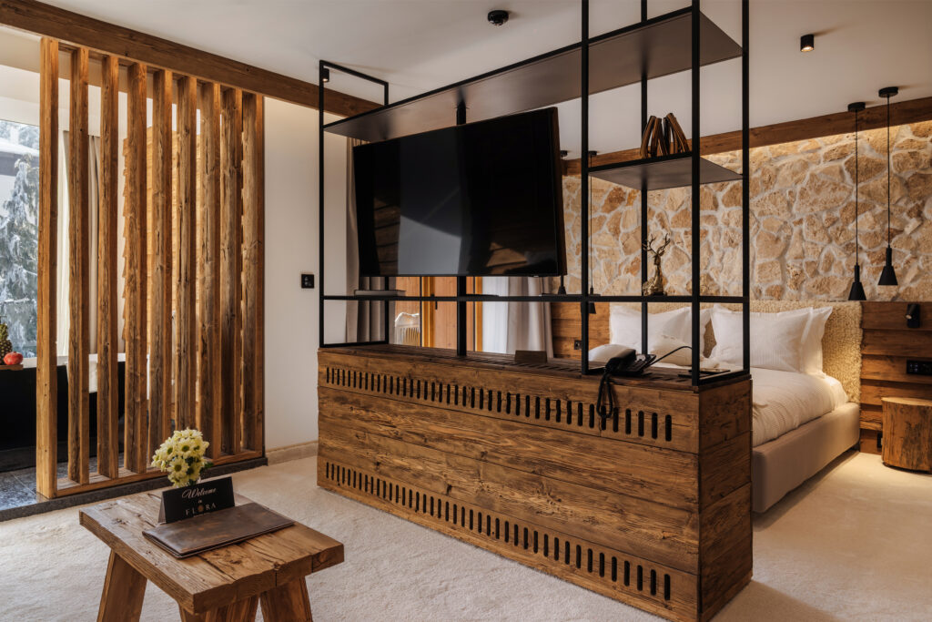 Екстериор в Flora Boutique Hotel – зимен изглед · планинска атмосфера
