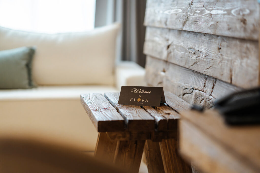 Екстериор в Flora Boutique Hotel – зимен изглед · планинска атмосфера