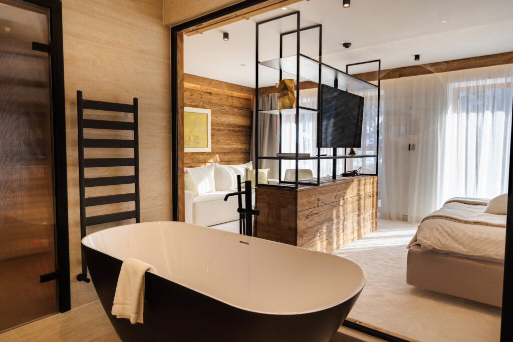 Екстериор в Flora Boutique Hotel – зимен изглед · планинска атмосфера
