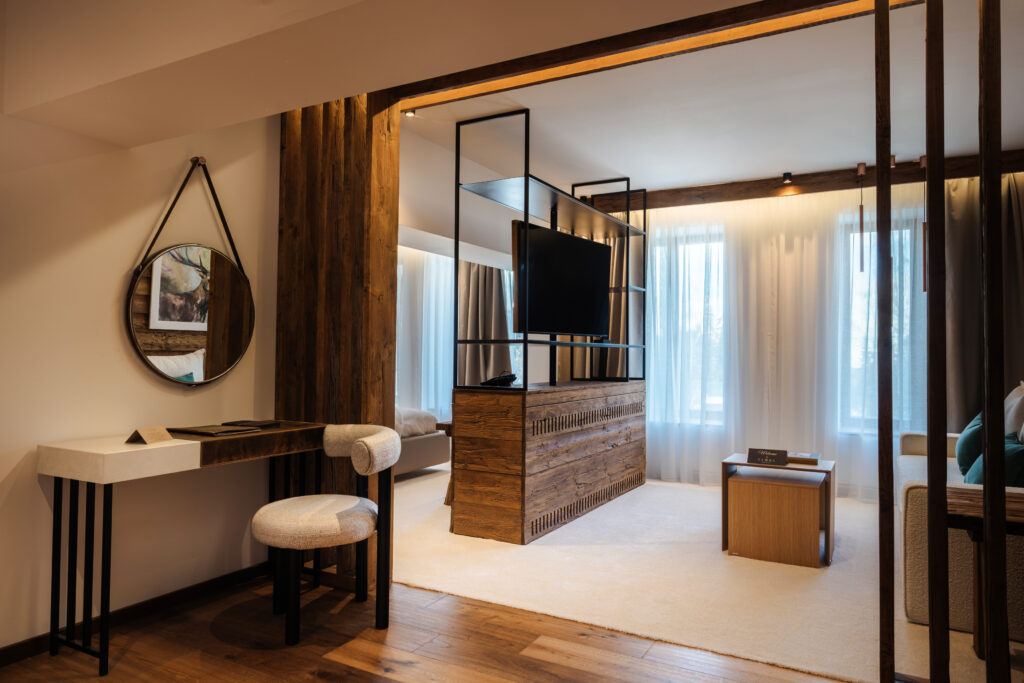 Екстериор в Flora Boutique Hotel – зимен изглед · планинска атмосфера