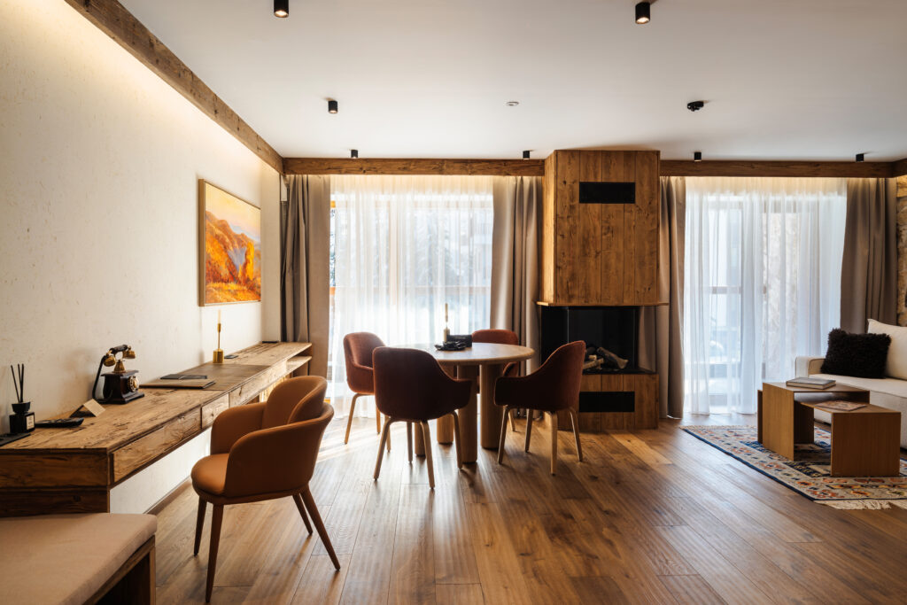 Екстериор в Flora Boutique Hotel – зимен изглед · планинска атмосфера