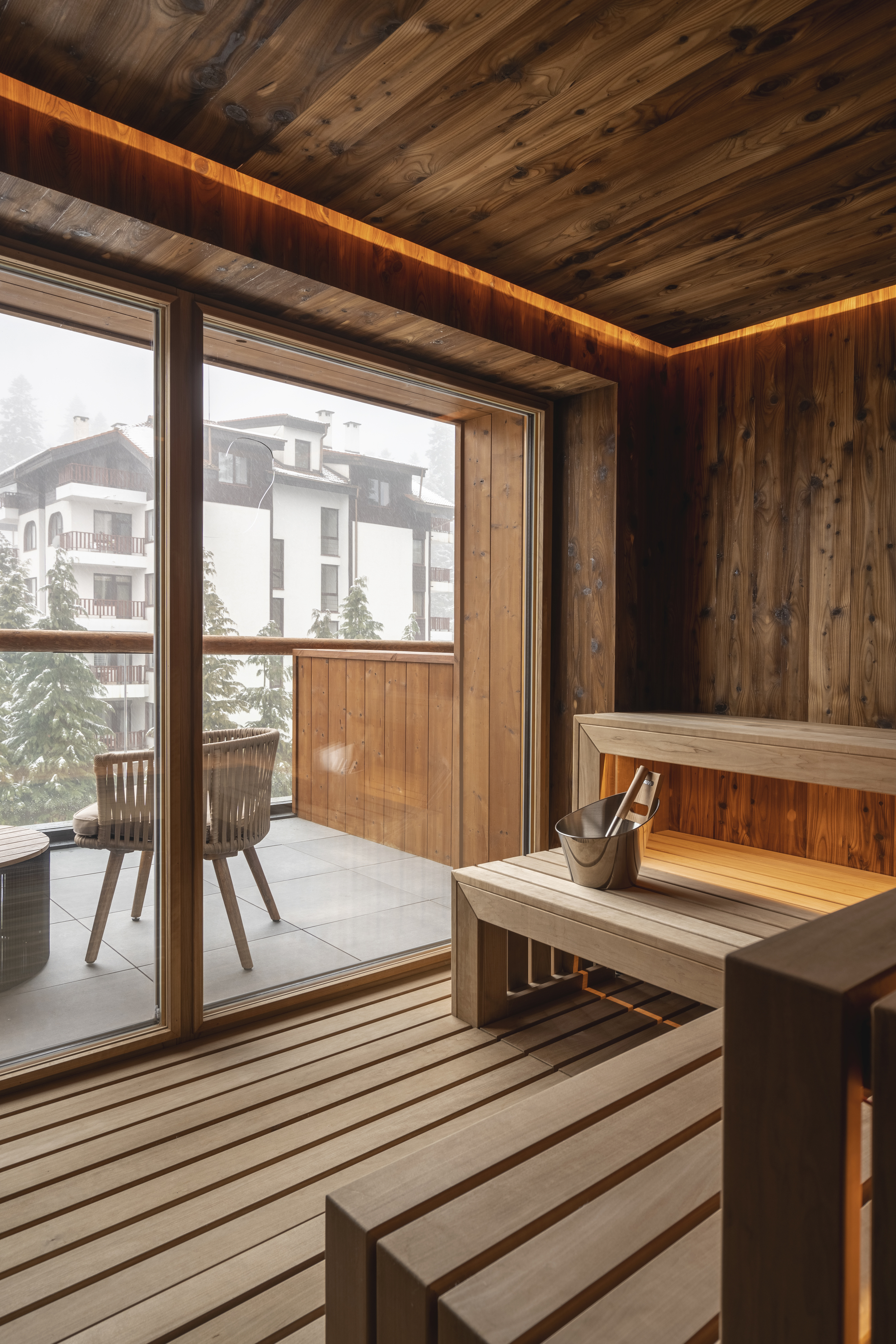 Екстериор в Flora Boutique Hotel – зимен изглед · планинска атмосфера